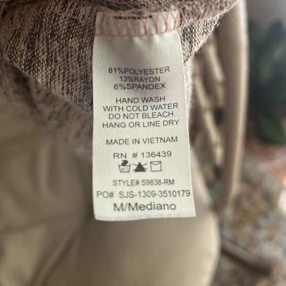 Comfy fall maxi button skirt - Picture 2 of 4